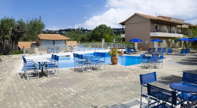 Olive Grove Studios & Apartments Svoronata Esterno foto
