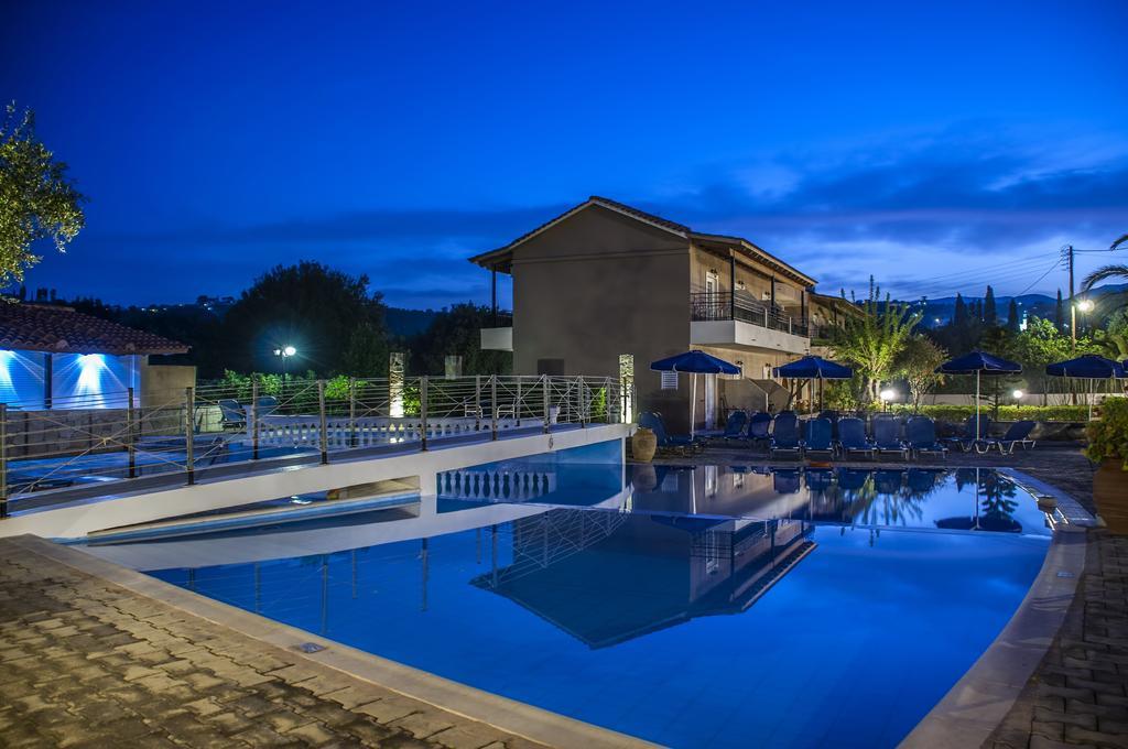 Olive Grove Studios & Apartments Svoronata Esterno foto